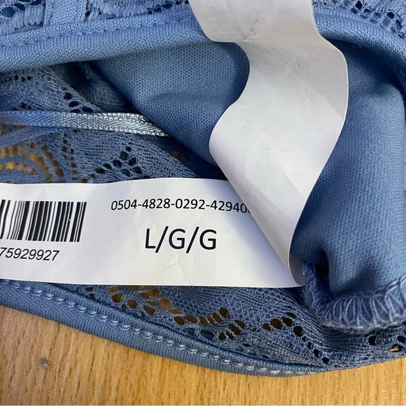 Blue Lace Bralette - Picture 3 of 3